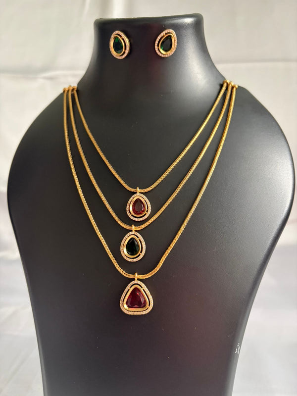 Multicolored three layered necklace