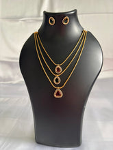 Multicolored three layered necklace