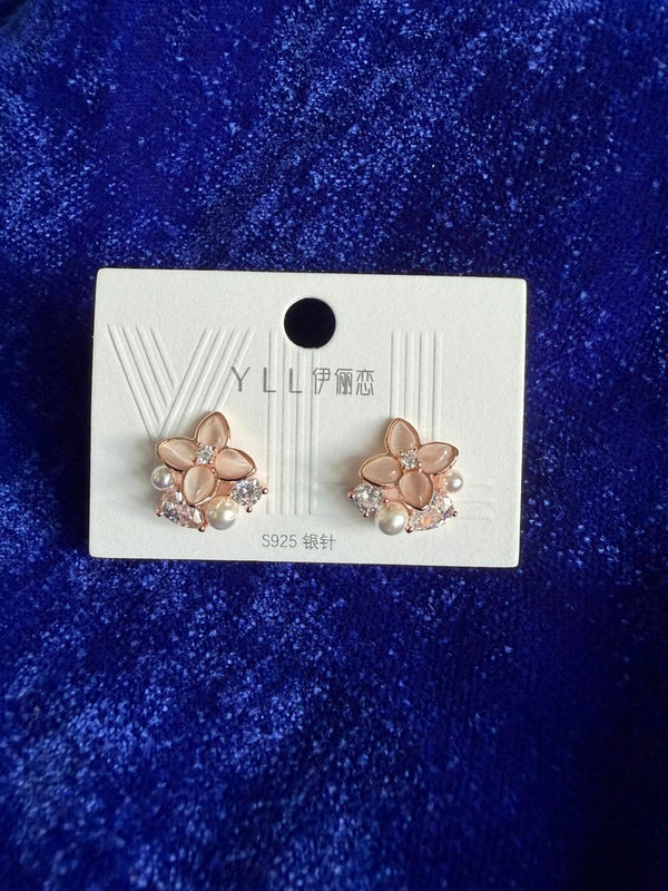 Cute pearl stone rose gold stud