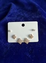 Trendy ear stud set of three.