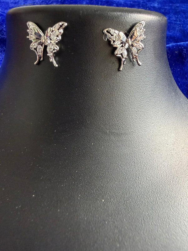 Fancy butterfly stud earring
