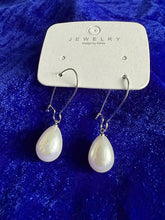 Tear drop pear hanging